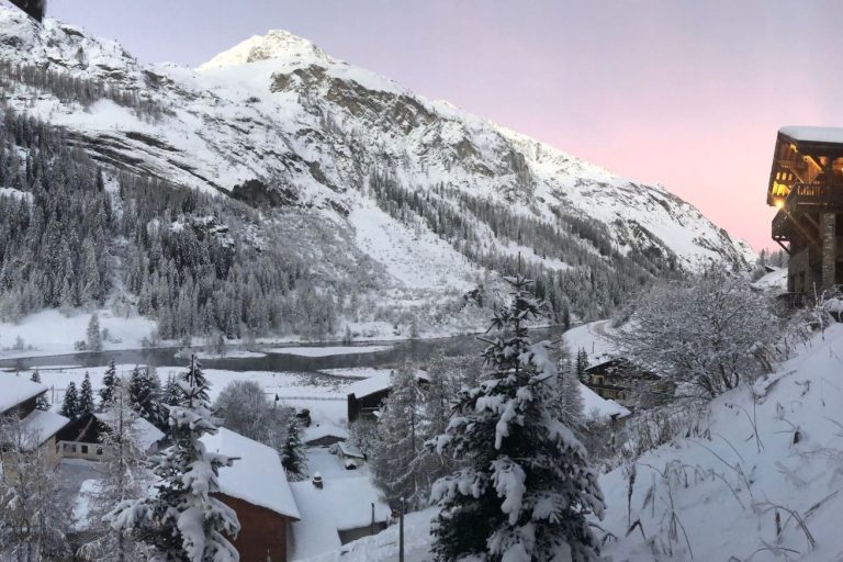 Chalet Alistelle balcony view